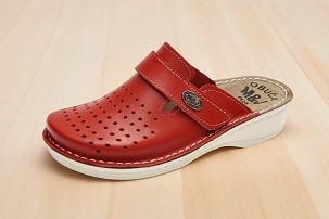 M-504 crvena klompa 39