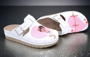 D-1490 medicinska klompa 39