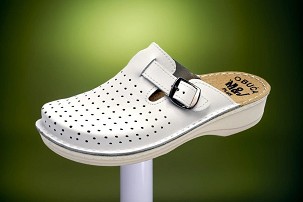 M-501 bela klompa 42