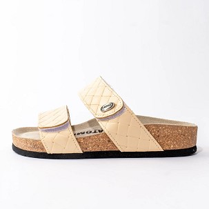 V-002 bež kocka papuča 41