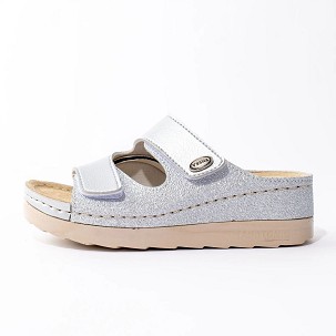 V-422 srebrna papuča 42