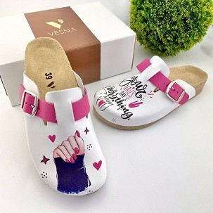 V-127 kozmetičar klompa 39