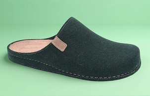 D-1373 zelena sobna papuča 46