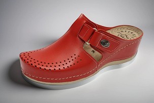 M-301 crvena klompa 36