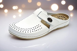 M-101 bela klompa 41