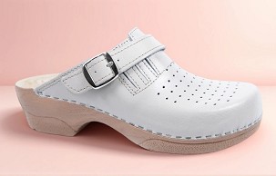 D-1074 bež klompa 40